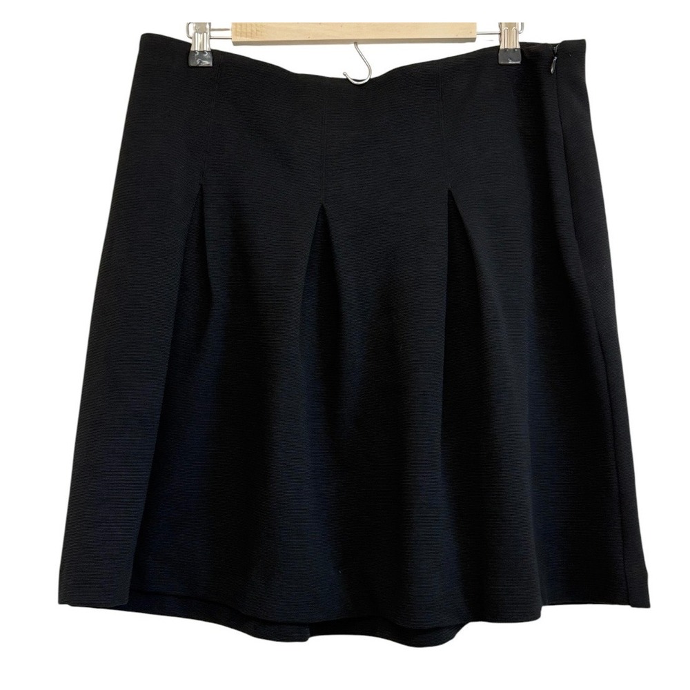 Alfani Women Black Pleated A-Line Mini Skirt Textured Ribbed Size 10 Side Zip